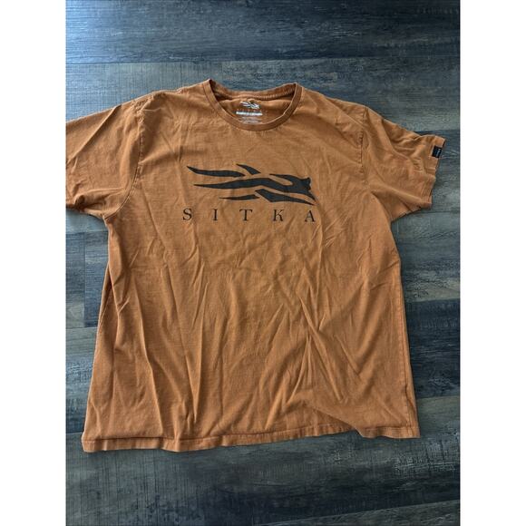 Sitka Gear Hunting Men’s T-Shirt Logo Size XL Burnt Orange Short Sleeve - Picture 1 of 3